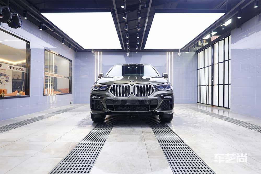 宝马X6施工威固漆面保护膜过程及效果展示（图二五）