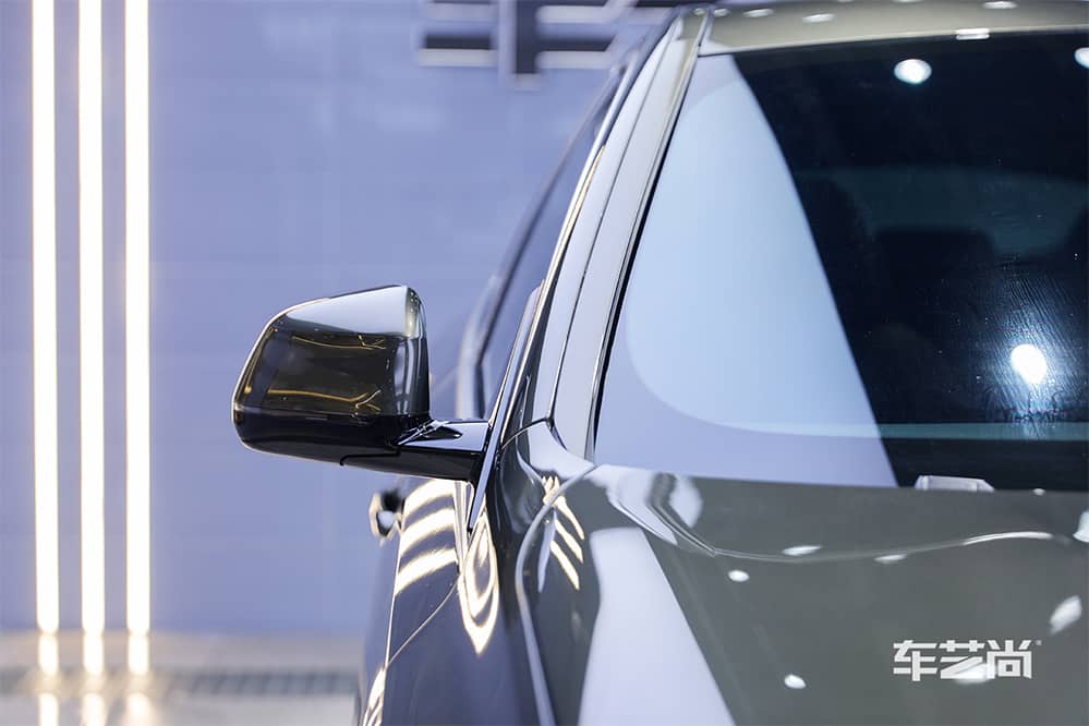 宝马X6施工威固漆面保护膜过程及效果展示（图二六）