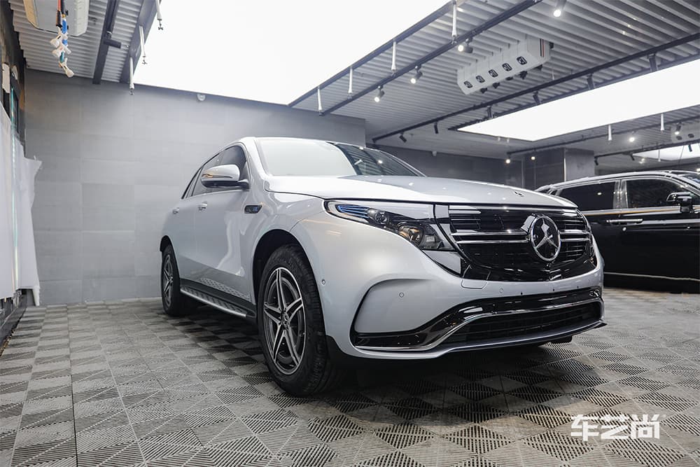 奔驰EQC 时空银 施工威固漆面保护膜过程及效果展示（图二五）