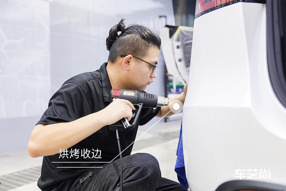 特斯拉ModelY白色施工威固漆面保护膜过程及效果展示（图二一）