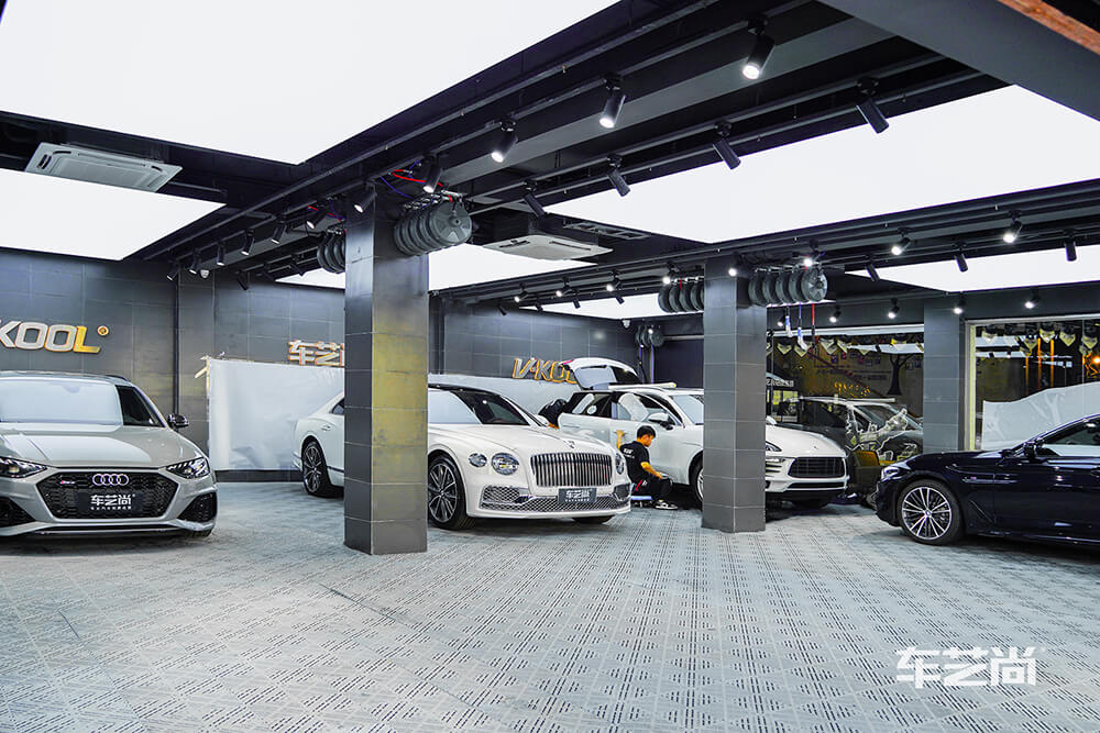 宾利飞驰施工威固漆面保护膜过程及效果展示（二九）