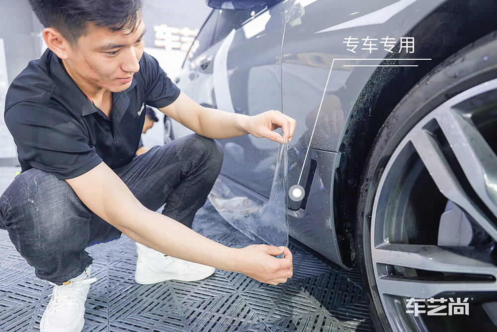 宝马6系GT施工威固漆面保护膜过程展示（图四）