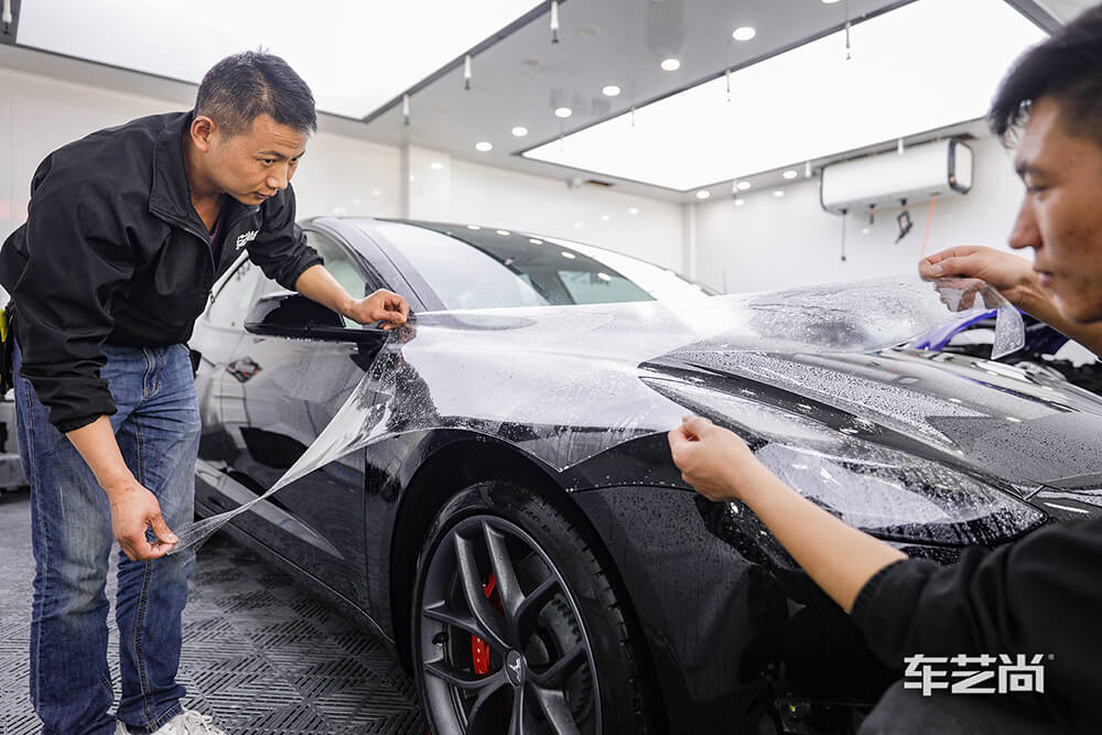 特斯拉Model 3施工威固漆面保护膜过程展示（六）