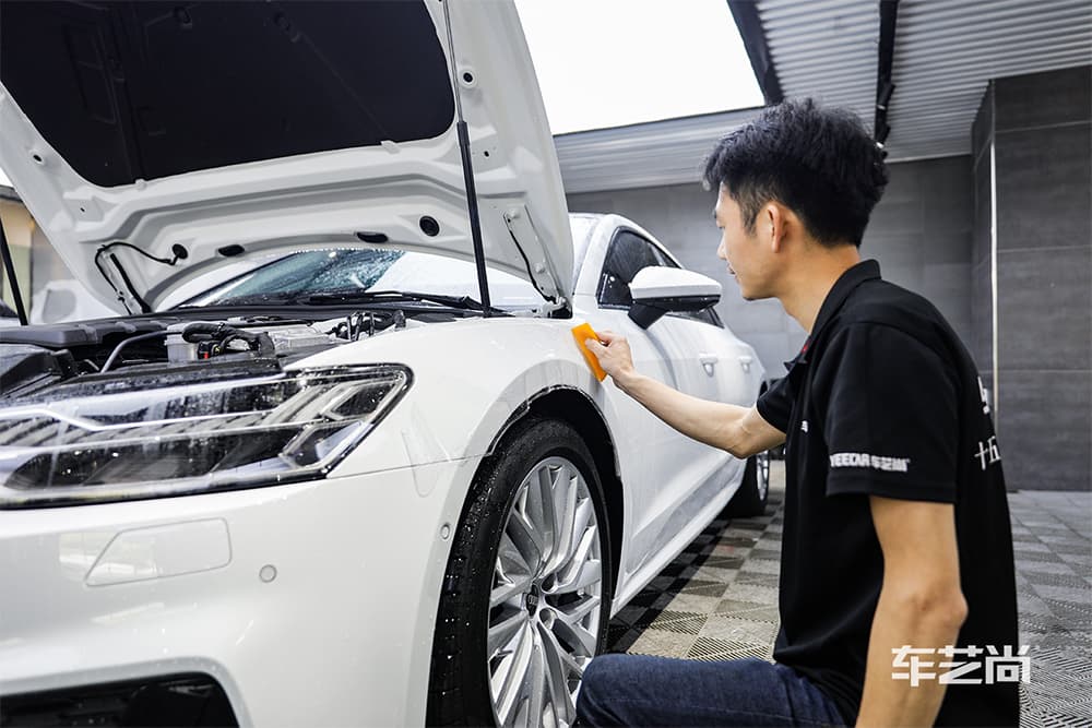 奥迪A7 施工威固漆面保护膜过程及效果展示（图七）