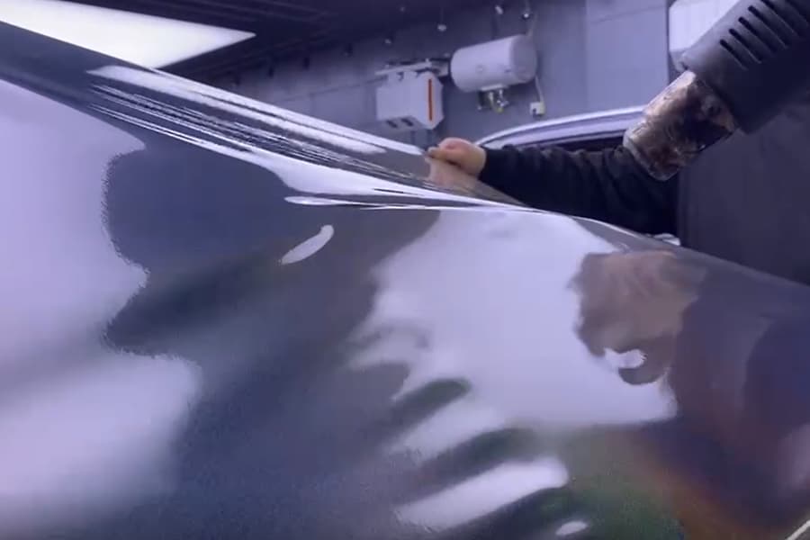 特斯拉 Model 3  施工AX-3D炫彩色改色膜过程及效果展示（图五）