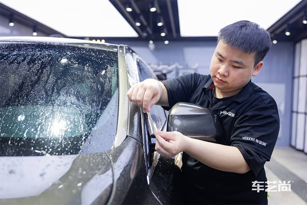 宝马X6施工威固漆面保护膜过程及效果展示（图十四）