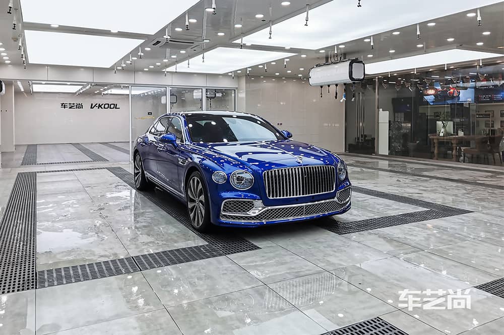 宾利飞驰蓝色施工威固漆面保护膜流程及效果展示（图一八）