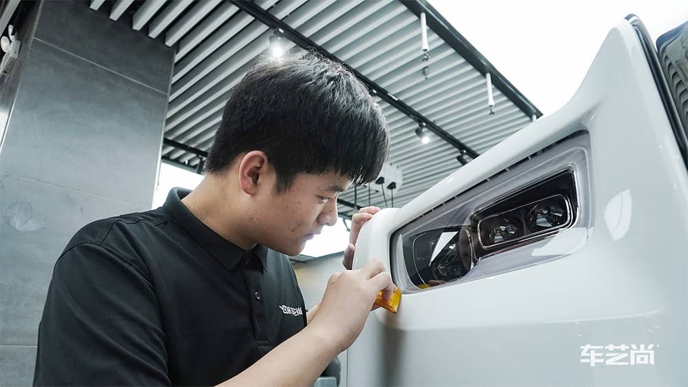 劳斯莱斯幻影白色施工威固漆面保护膜过程及效果展示（图一四）