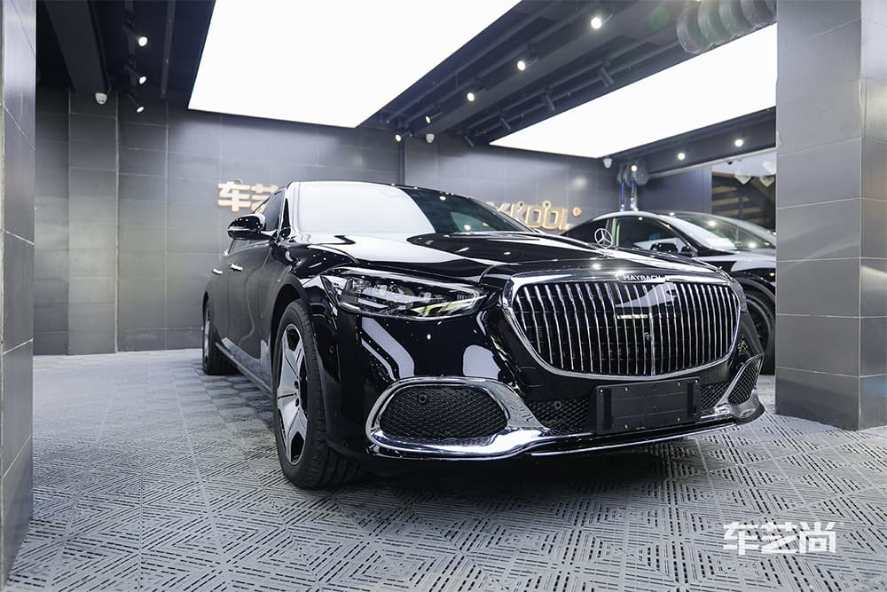 奔驰迈巴赫S480施工威固漆面保护膜过程及效果展示（图三一）