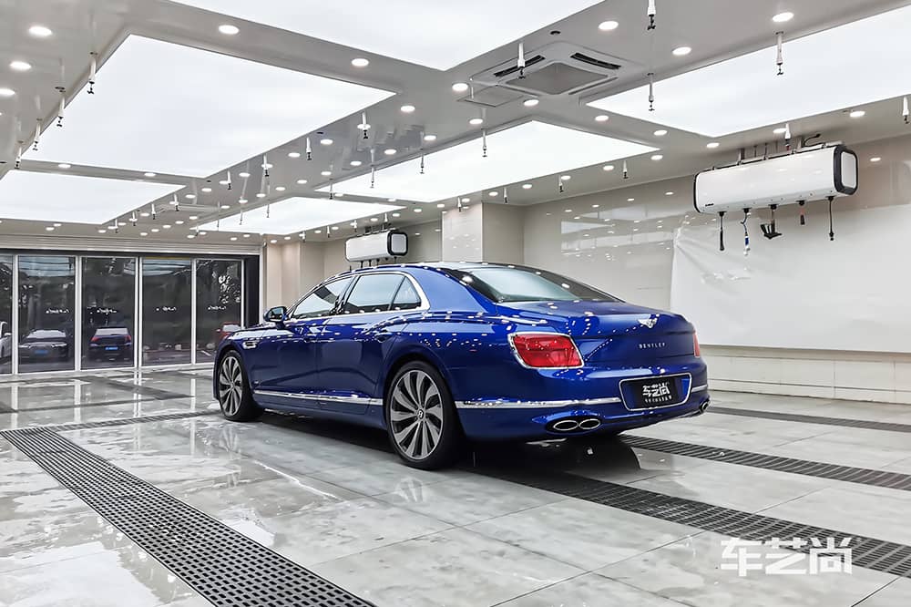 宾利飞驰蓝色施工威固漆面保护膜流程及效果展示（图二二）