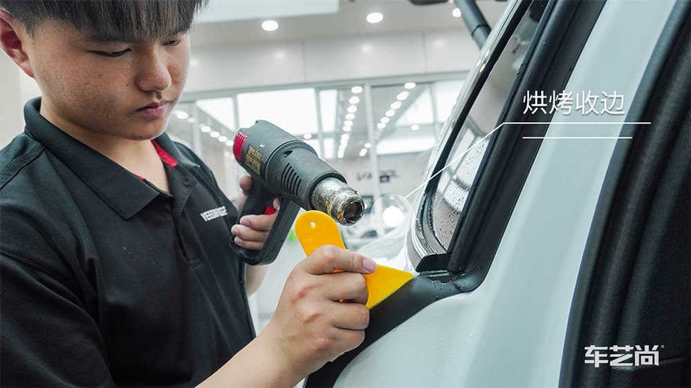 保时捷卡宴白色施工威固漆面保护膜流程及效果展示（图二八）