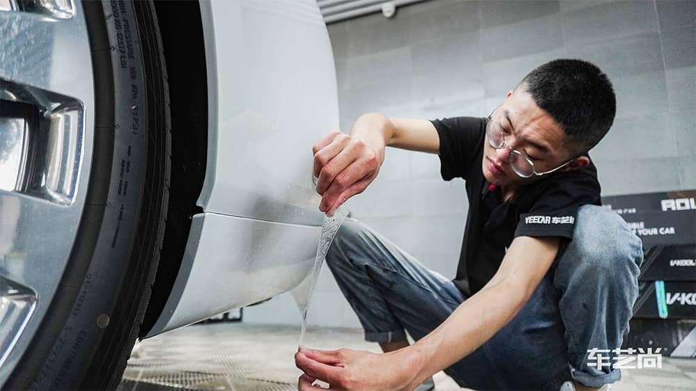 劳斯莱斯幻影白色施工威固漆面保护膜过程及效果展示（图九）