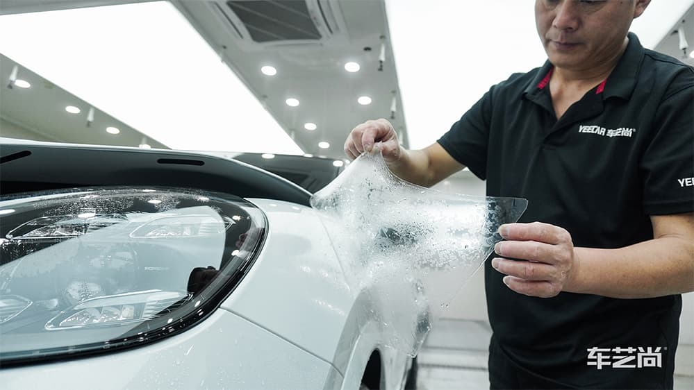 保时捷卡宴白色施工威固漆面保护膜流程及效果展示（图五）