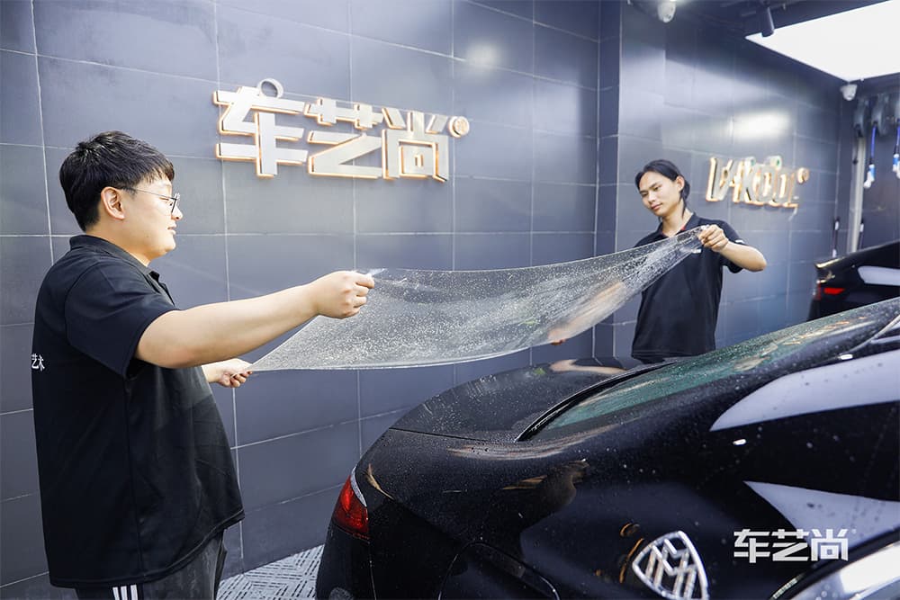奔驰迈巴赫S480施工威固漆面保护膜过程及效果展示（图一二）