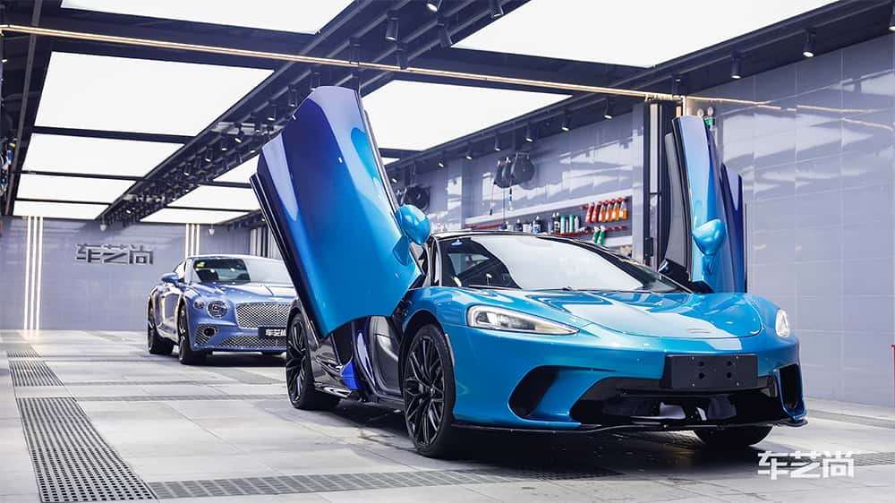 迈凯伦 GT 蓝色施工威固漆面保护膜流程及效果展示（图四二）