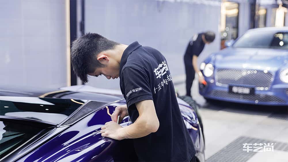 迈凯伦 GT 蓝色施工威固漆面保护膜流程及效果展示（图九）