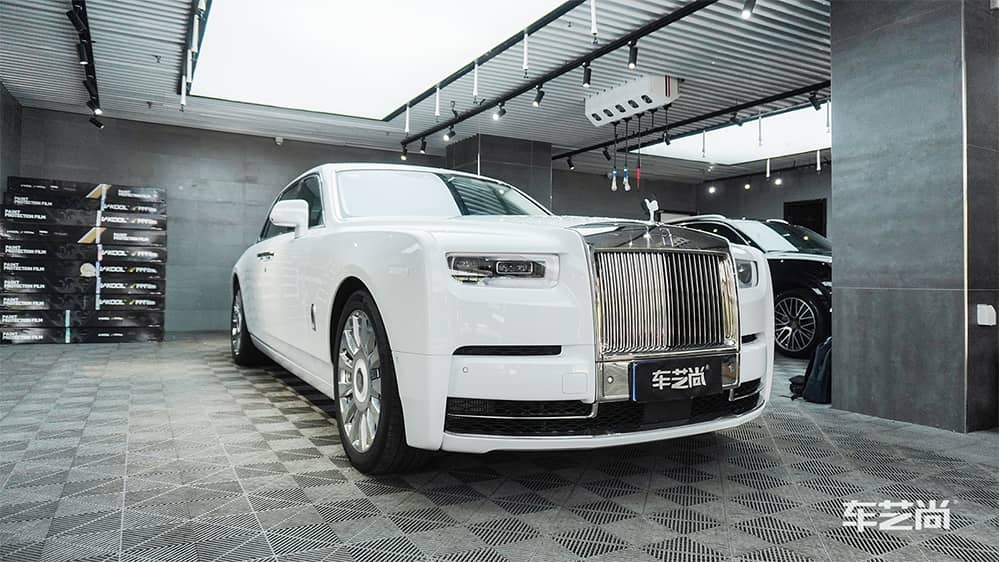 劳斯莱斯幻影白色施工威固漆面保护膜过程及效果展示（图二四）