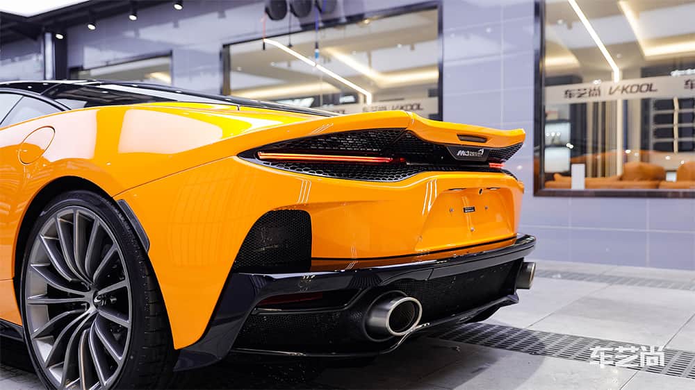 迈凯伦黄色施工威固漆面保护膜流程及效果展示（图三一）