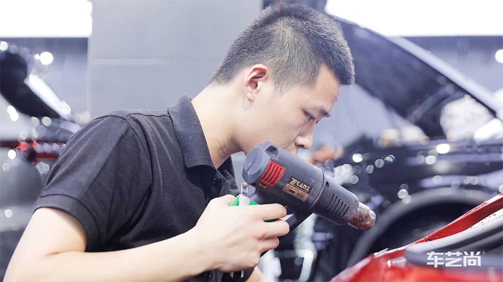 特斯拉Modle3红色施工威固漆面保护膜过程及效果展示（图一三）