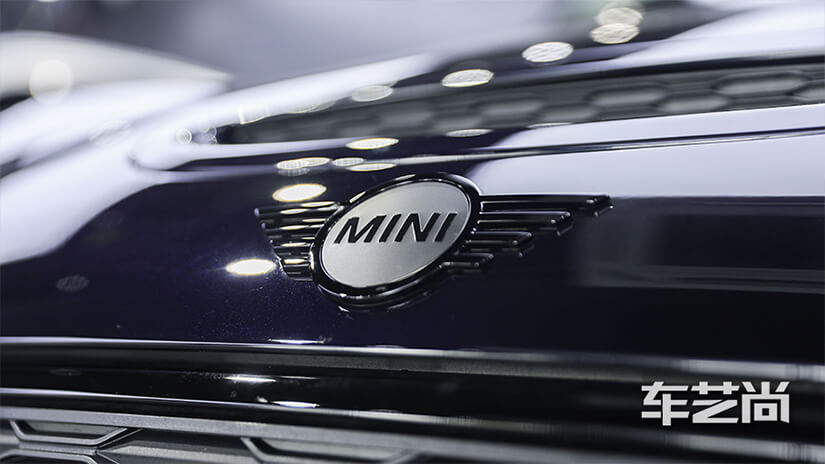 mini cooper s贴隐形车衣效果