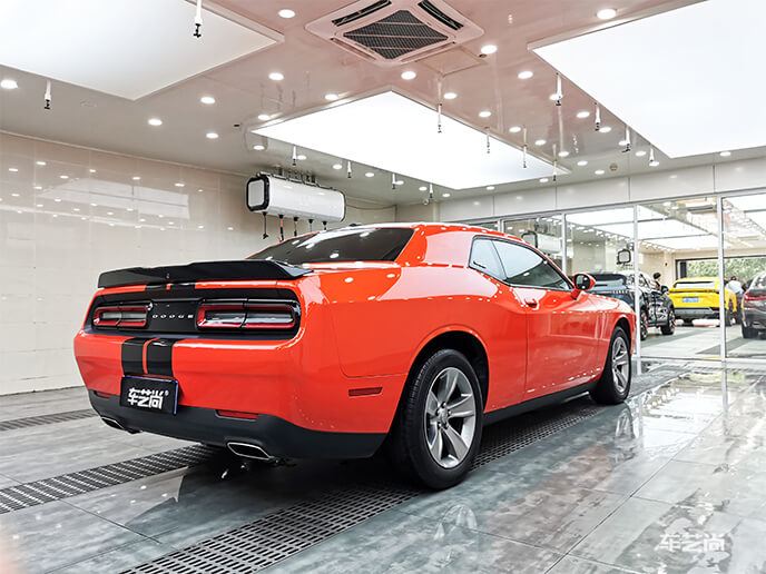 车艺尚贴车衣后效果