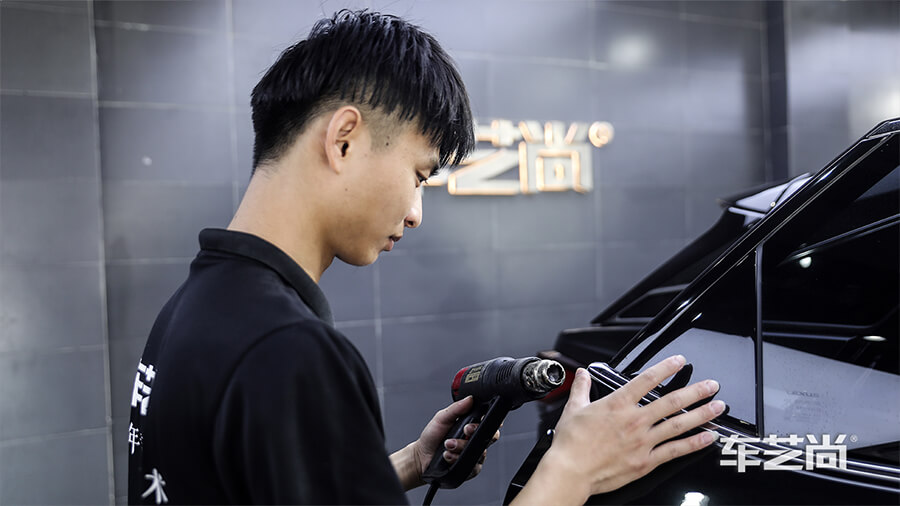 雷克萨斯rx300黑色施工威固隐形车衣流程（图10）