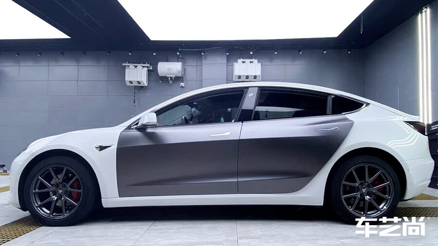 特斯拉3施工AX改色膜-AMG山灰流程（图5）