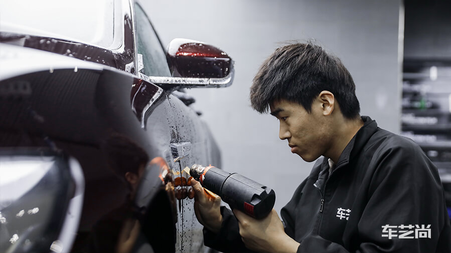 林肯大陆酒红色施工威固隐形车衣案例（图4）