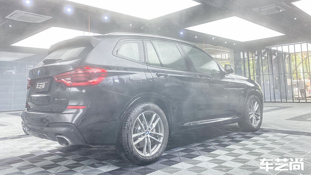 宝马X3施工威固隔热膜VK70+WK40（图1）