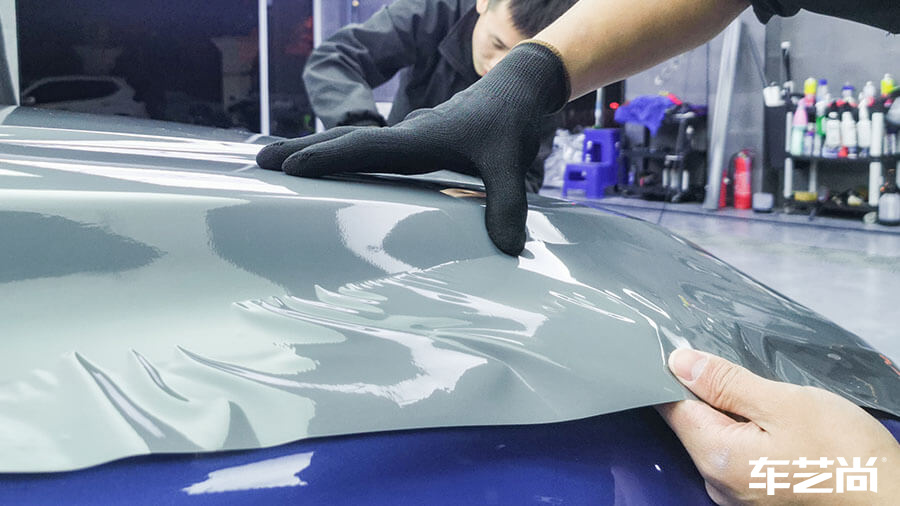 宝马3系蓝色施工车身改色膜纳多灰（图4）