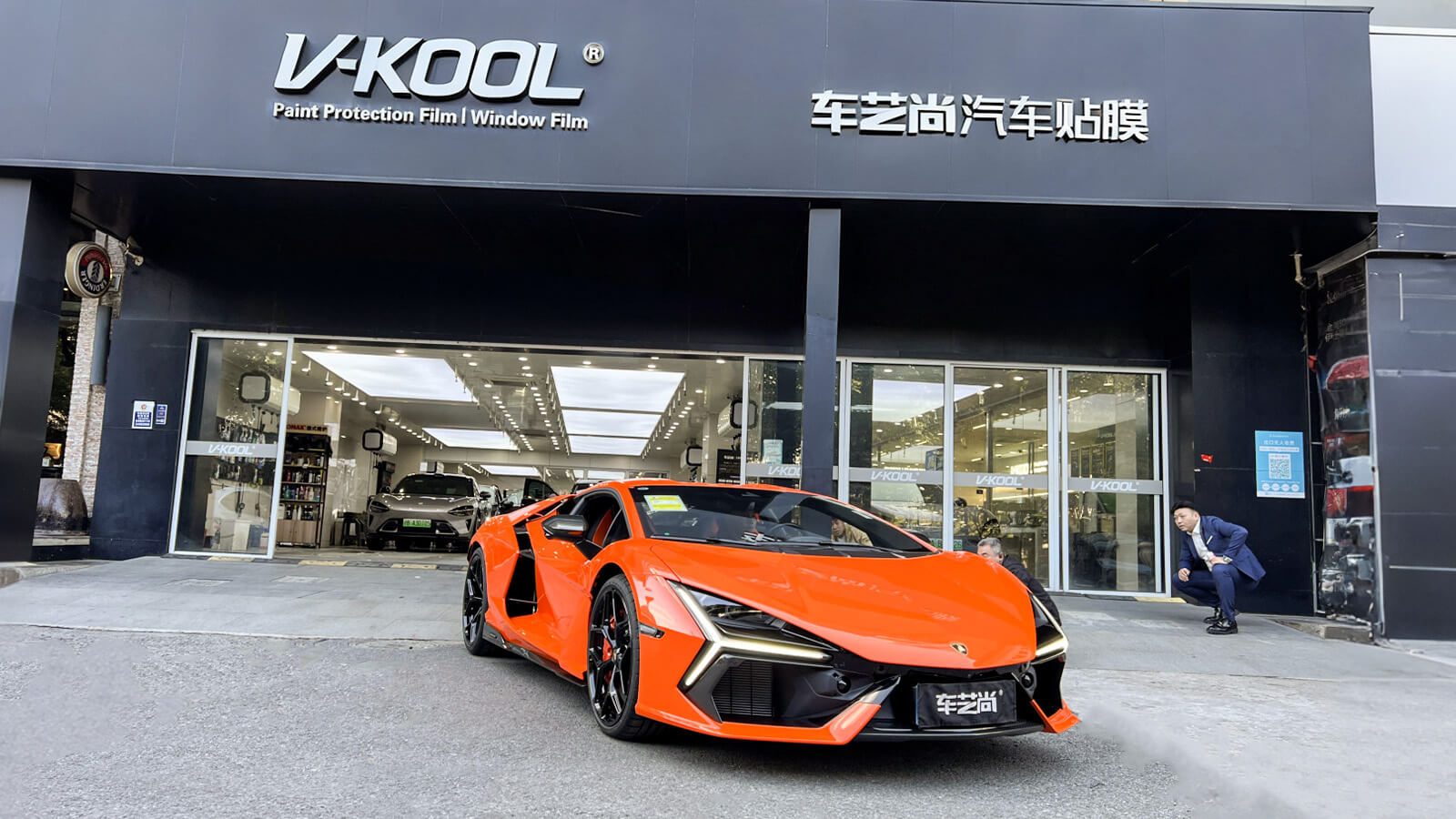 好不好别听宣传，到店看四样——工位够不够、数据测不测、车间给不给进、膜料拆不拆封